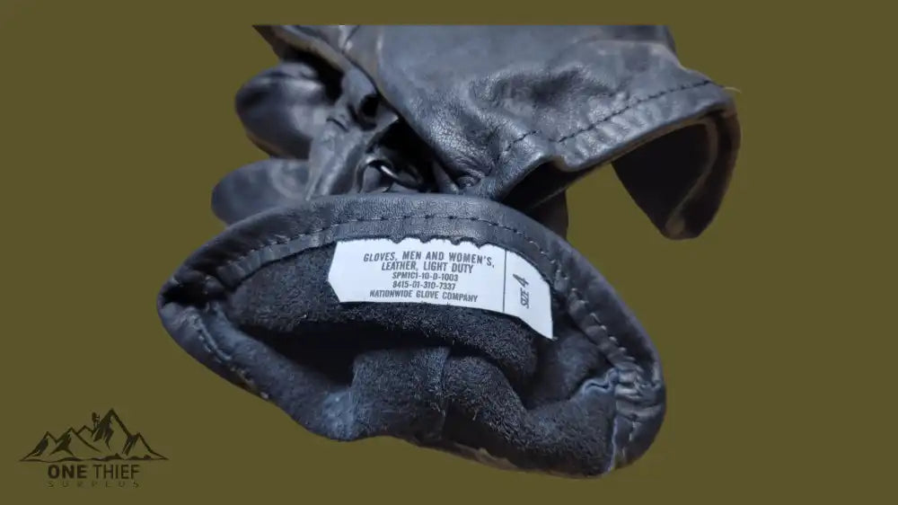 onethiefsurplus Black Leather Military glove shells. (Size 4/Medium)