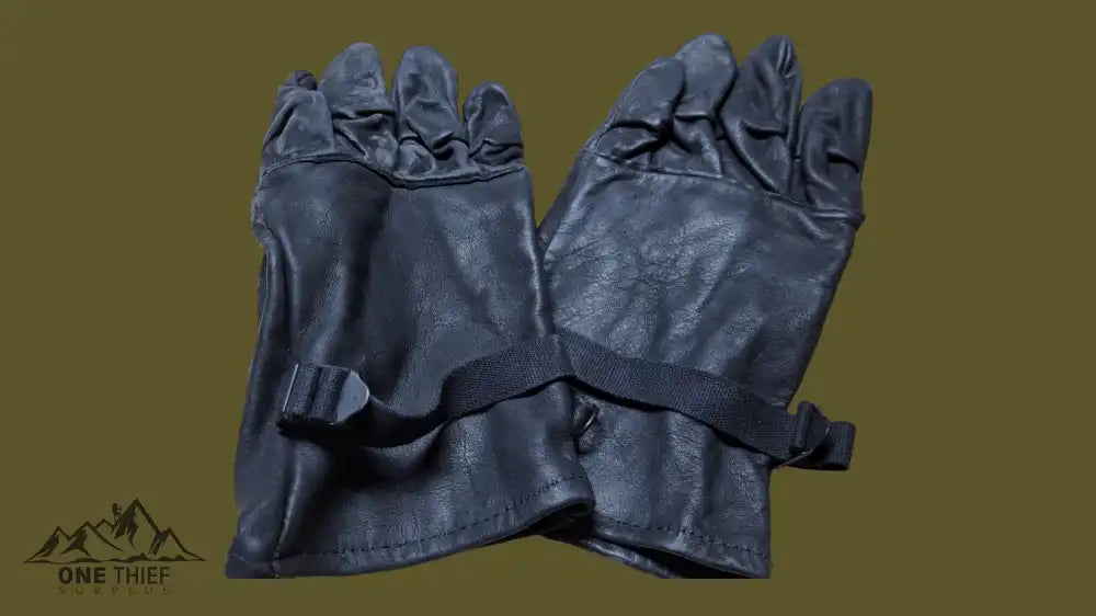onethiefsurplus Black Leather Military glove shells. (Size 4/Medium)