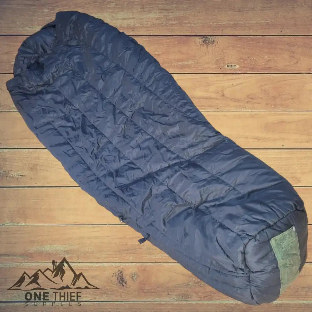 Intermediate Sleeping Bag (Black)