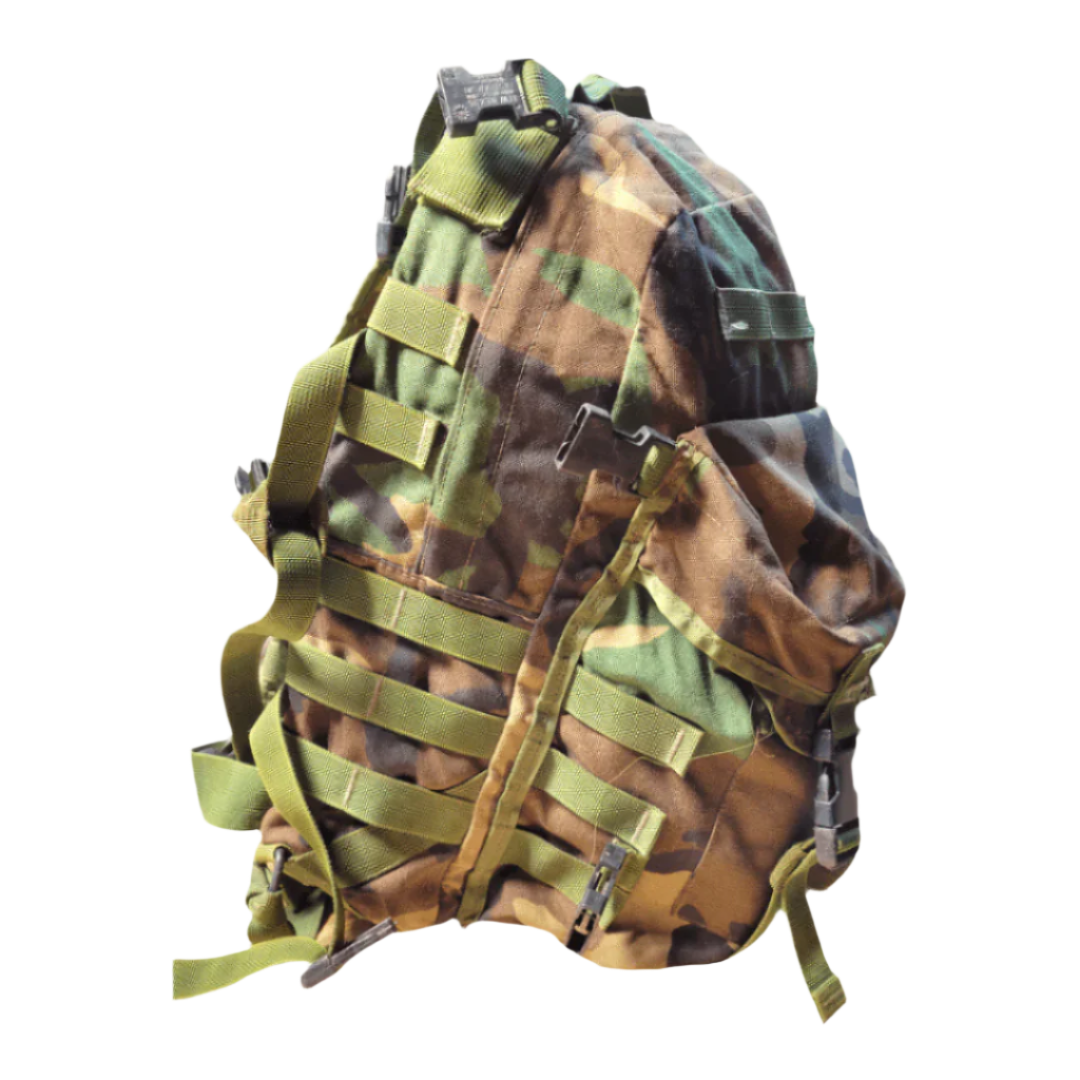 onethiefsurplus Camping & Hiking M81 Woodland MOLLE II Assault pack