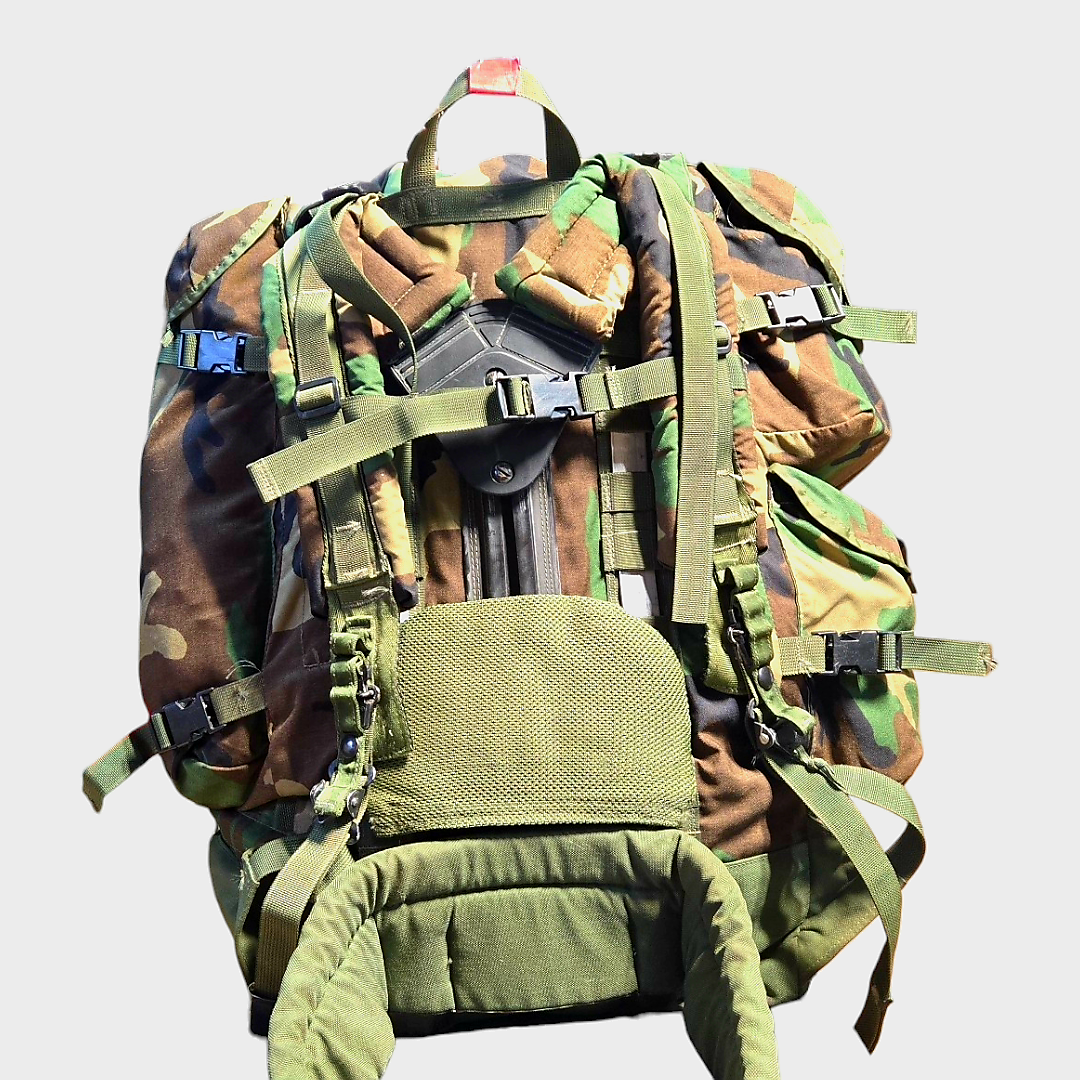 onethiefsurplus M81 Woodland CPF-90 Rucksack