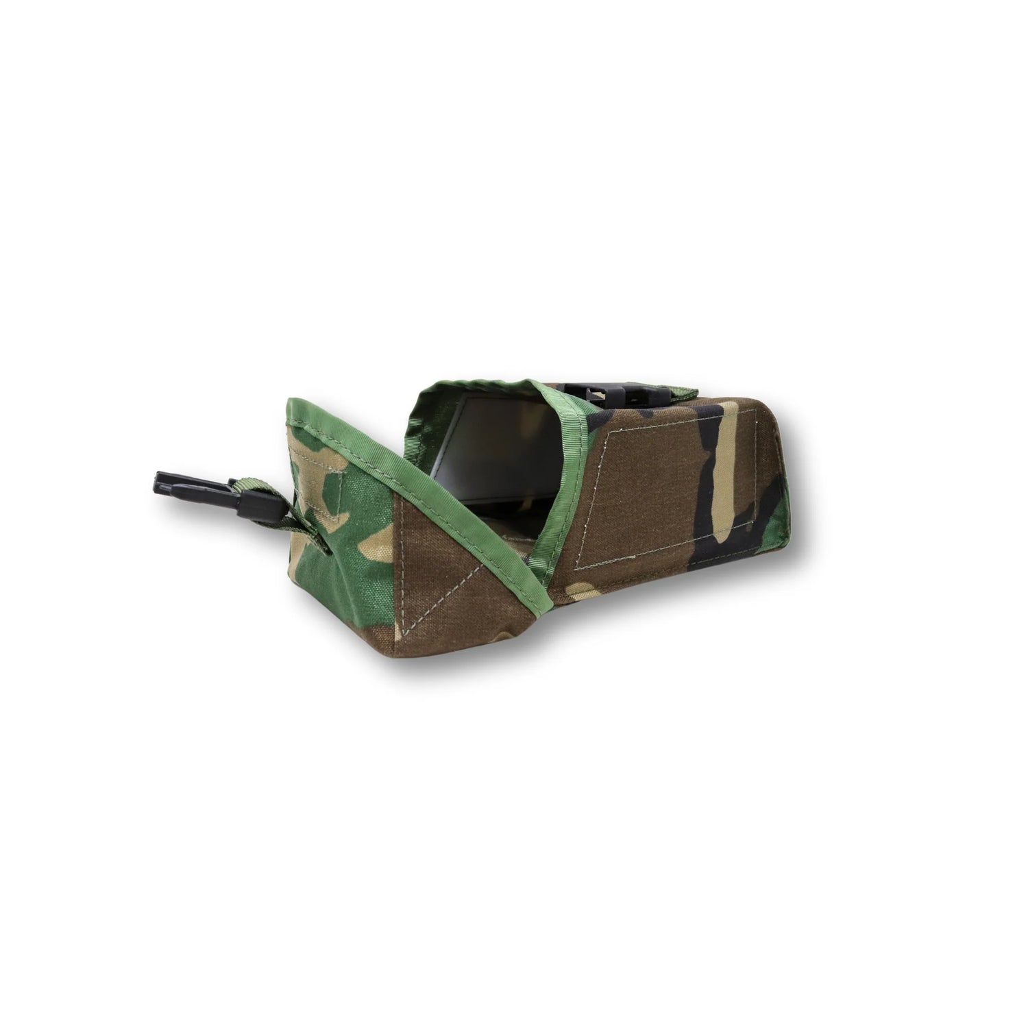 M81 Woodland SAW Pouch