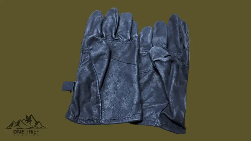 onethiefsurplus Black Leather Military glove shells. (Size 4/Medium)