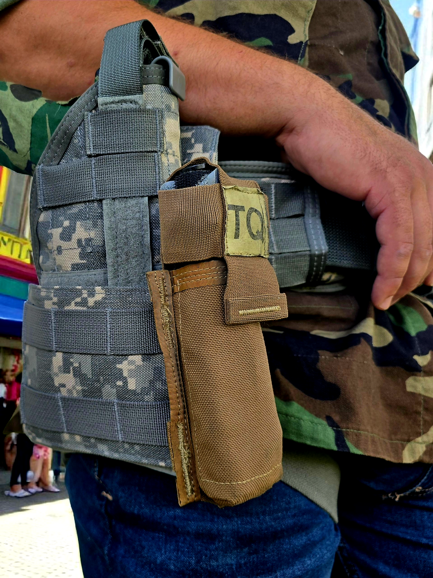 onethiefsurplus Camping & Hiking Eagle Industries Universal Holster