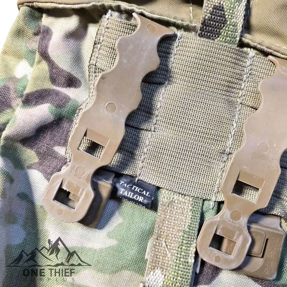 Tactical Tailor Fight Light Dump Pouch Camping & Hiking